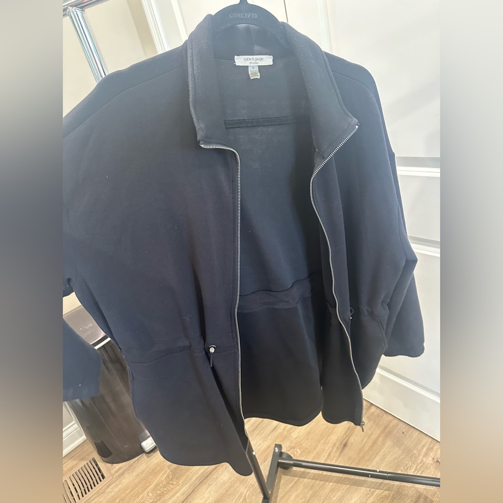 Women’s jacket - Picture 2 of 5